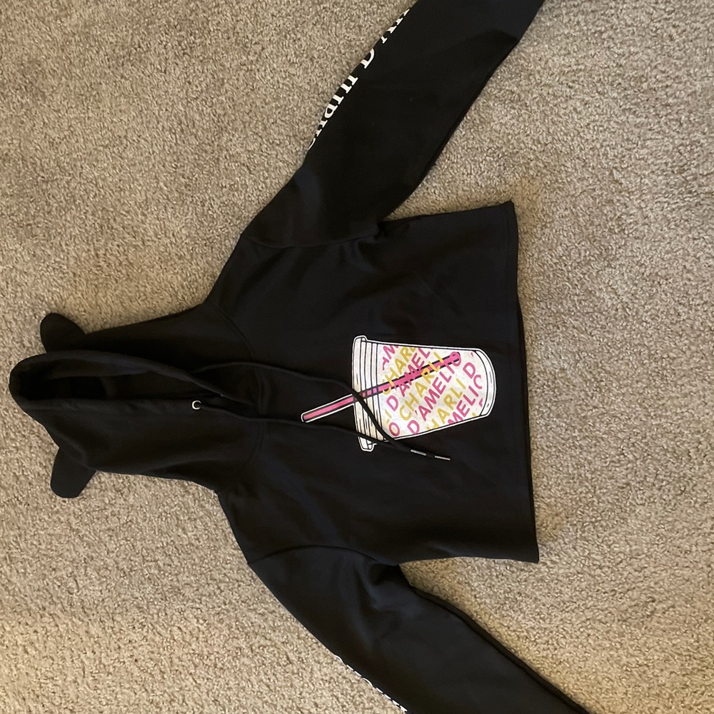 Cute charli damelio sweater!